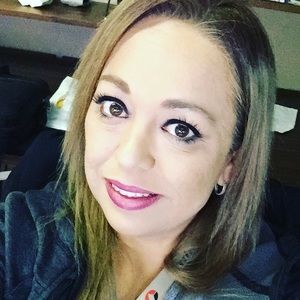 Meet your Posher, Cristina